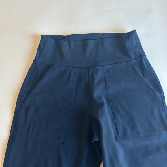 Lululemon Navy Loggers Leggings size 4 - Picture 2 of 12